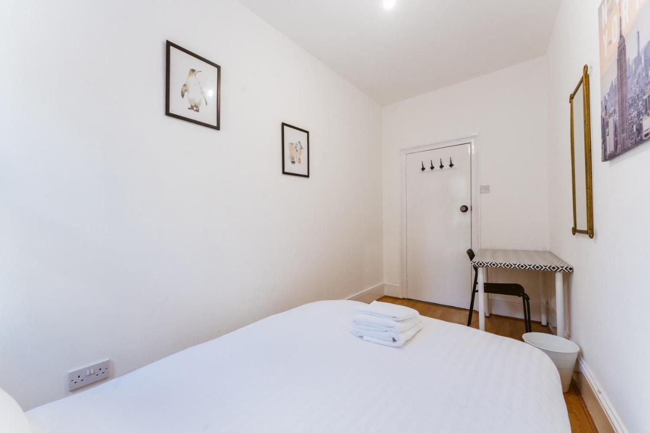 Mile End Double Rooms 86A Λονδίνο Εξωτερικό φωτογραφία