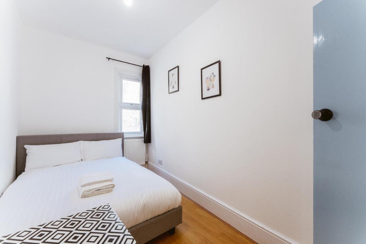 Mile End Double Rooms 86A Λονδίνο Εξωτερικό φωτογραφία