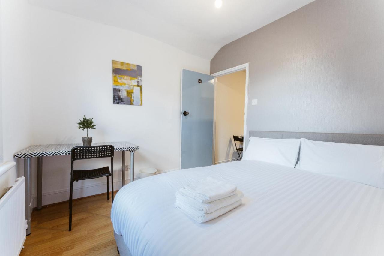 Mile End Double Rooms 86A Λονδίνο Εξωτερικό φωτογραφία