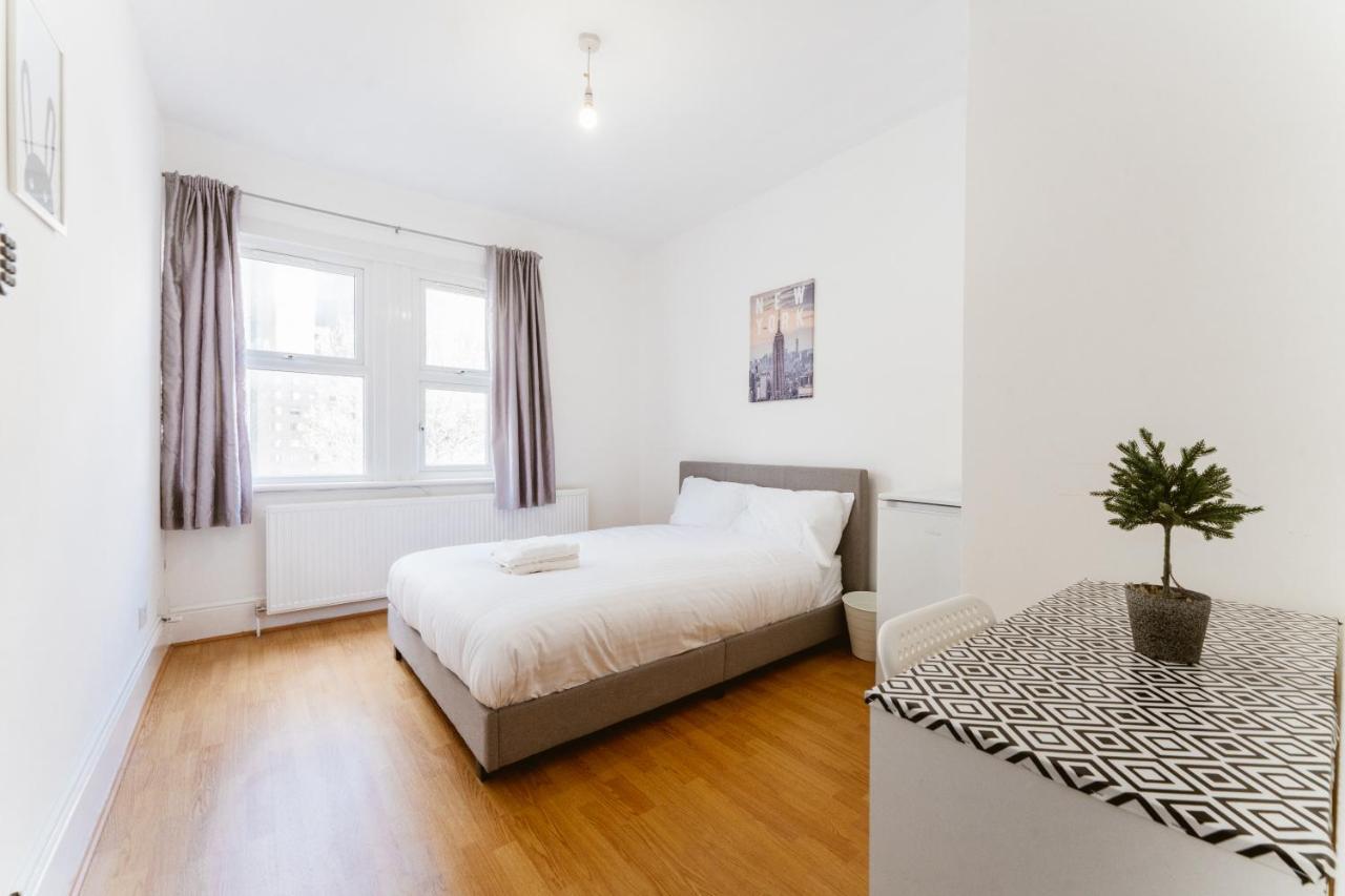 Mile End Double Rooms 86A Λονδίνο Εξωτερικό φωτογραφία