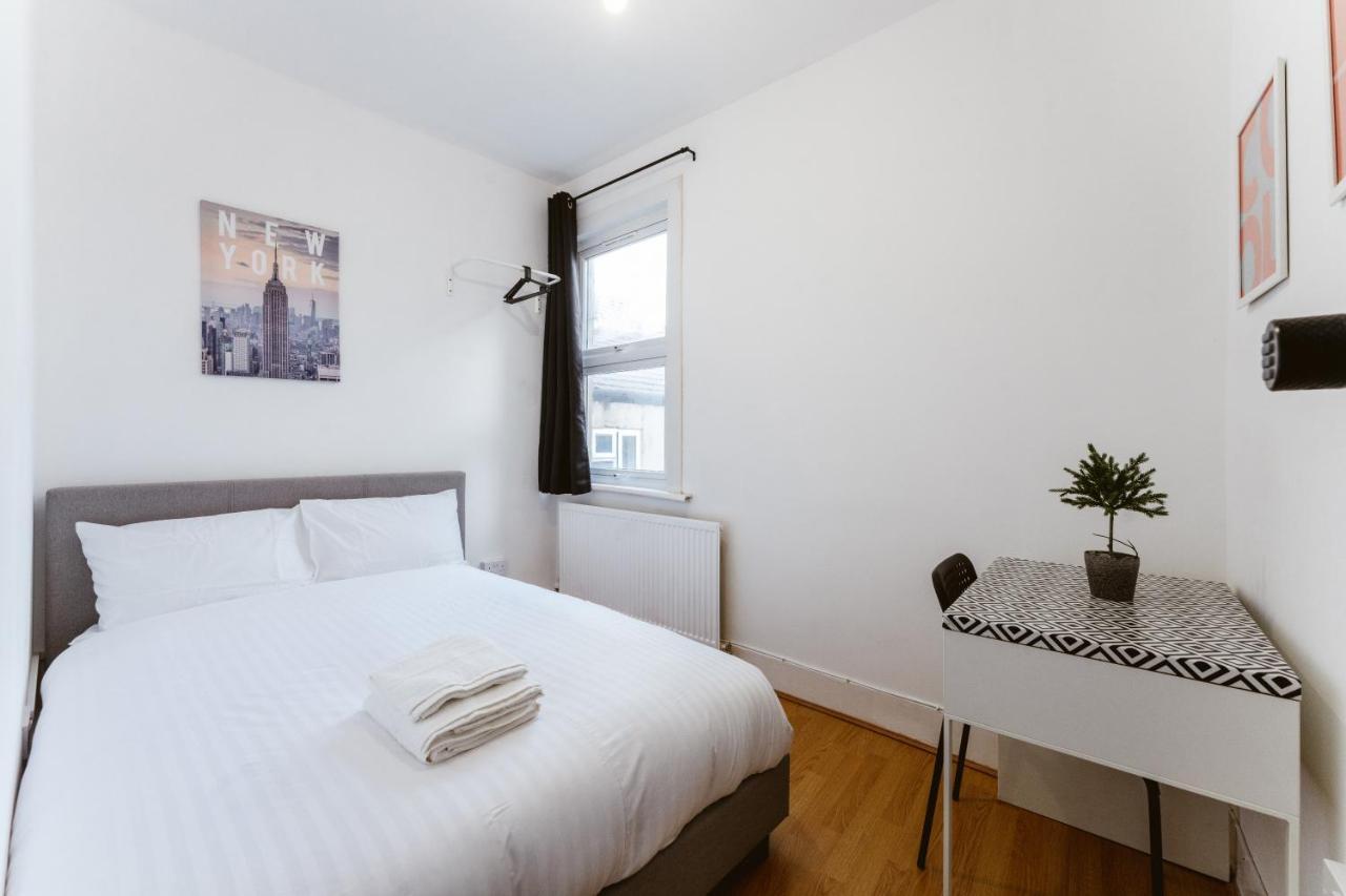 Mile End Double Rooms 86A Λονδίνο Εξωτερικό φωτογραφία