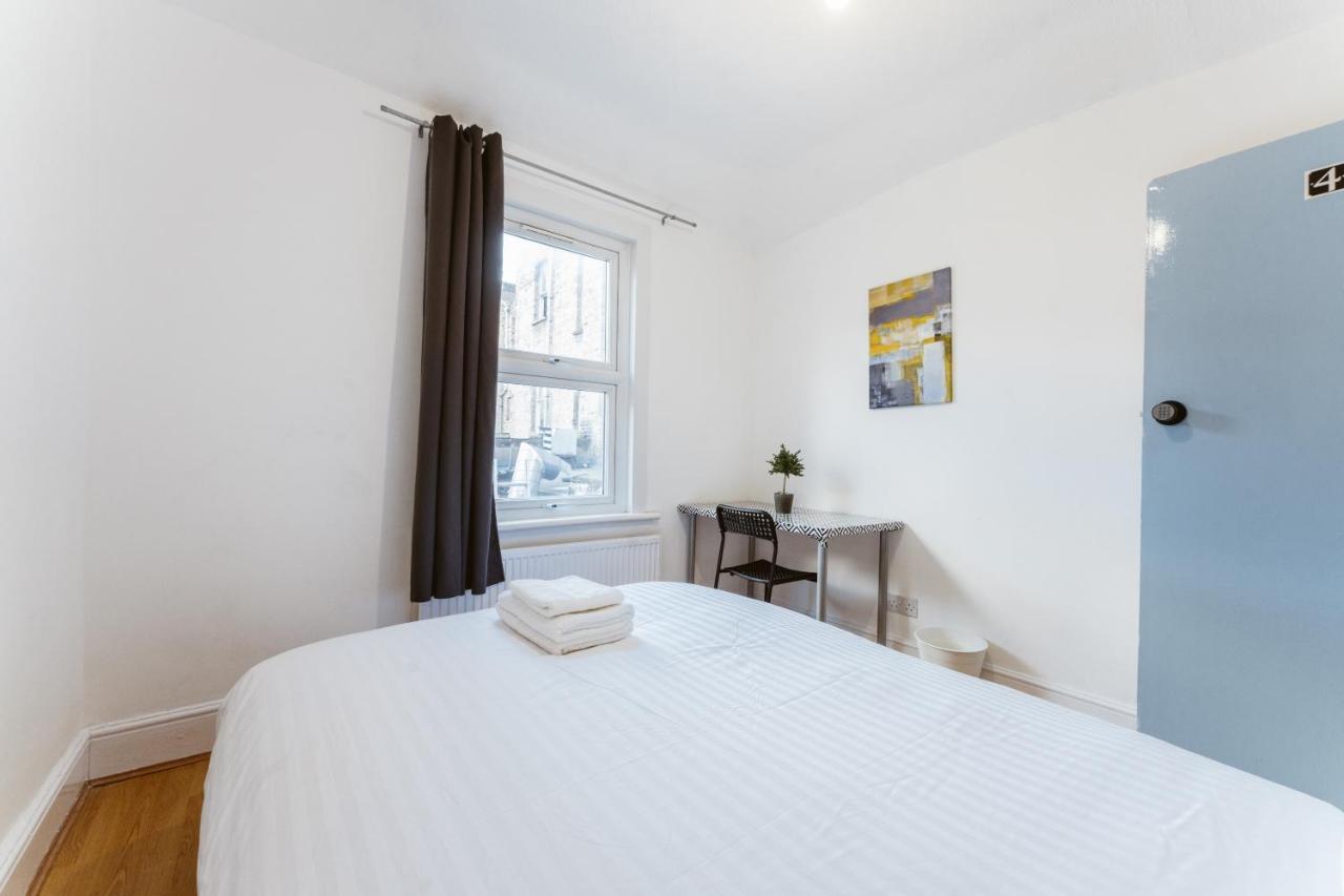 Mile End Double Rooms 86A Λονδίνο Εξωτερικό φωτογραφία